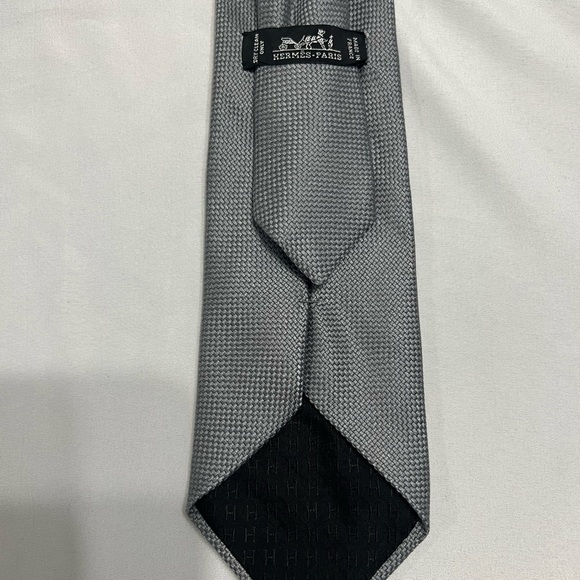 Hermes tie collection - Picture 3 of 16